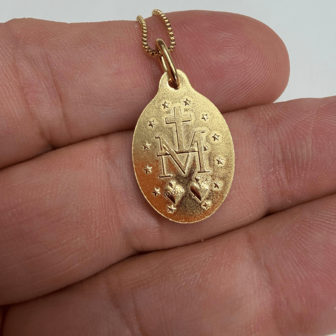 Rue du Bac Gold Miraculous Medal Necklace (18”) | Guadalupe Gifts