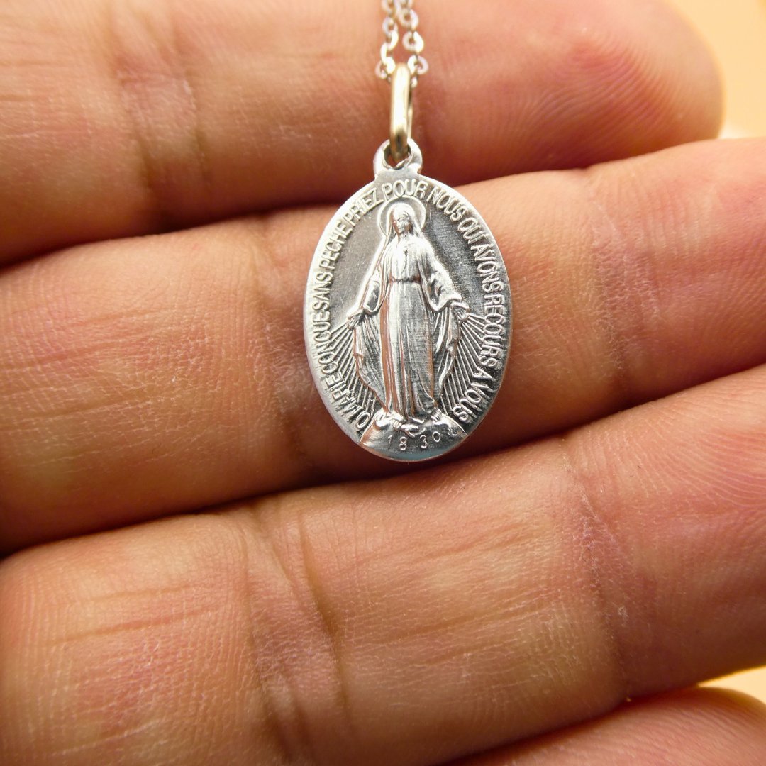 Antiqued Silver Miraculous Medal Necklace | Rue du Bac – Guadalupe