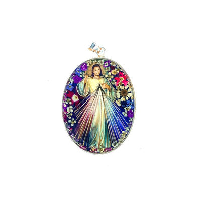Divine Mercy Oval Medallion w/ Pressed Flowers 1.9" x 2.4" - Guadalupe Gifts