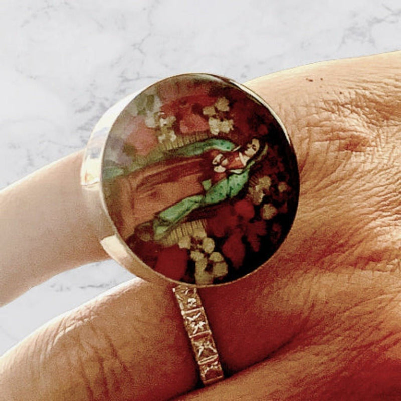 Guadalupe Round Adjustable Ring w/ Pressed Flowers - Guadalupe Gifts