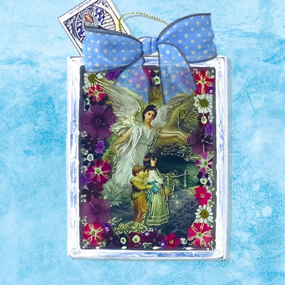 Guardian Angel Wall Frame w/ Pressed Flowers 4.5" x 3.25" - Guadalupe Gifts