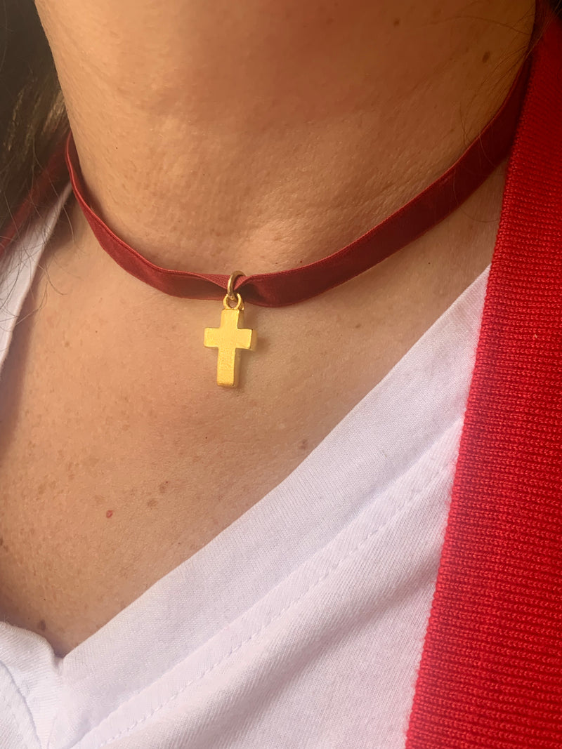 Gold-Plated Mini Cross Garnet Velvet Necklace 18-inch