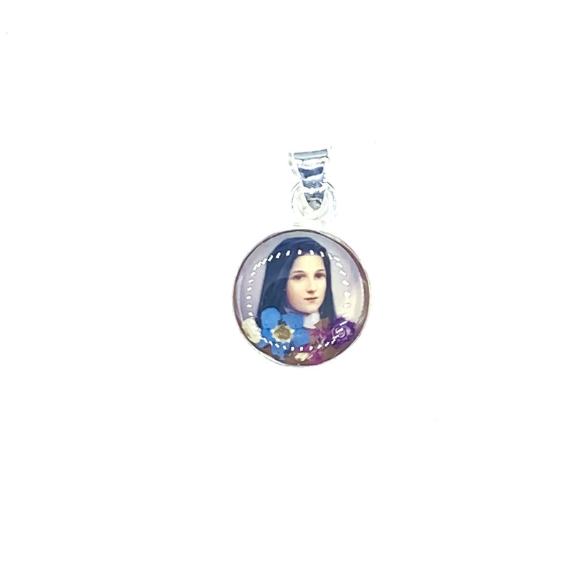 St Therese of Lisieux Mini Round Pendant w/ Pressed Flowers - Guadalupe Gifts