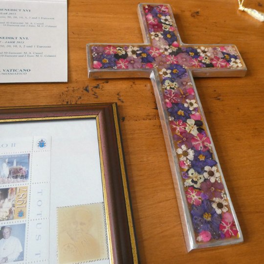 Wall Cross with Pressed Flowers 10" - Guadalupe Gifts
